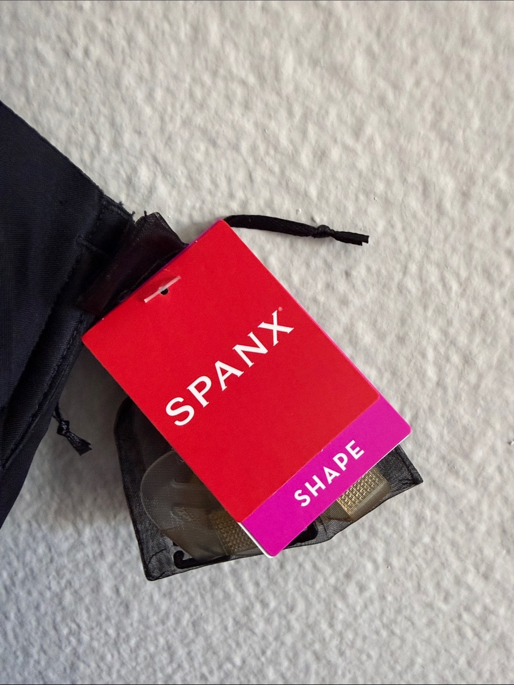 SPANX Black Full-Body Strapless Cupped Mid-Thigh Shapewear Bodysuit NWT Size M - Picture 2 of 9